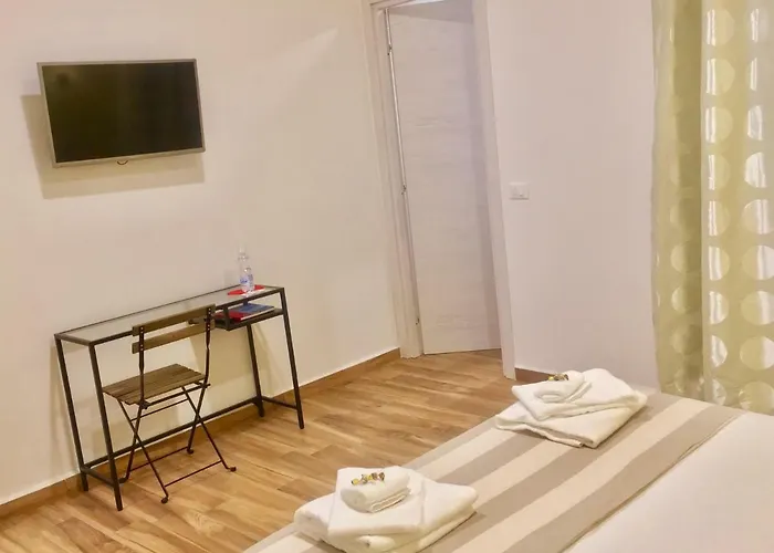 Cavallotti 21 3* La Spezia